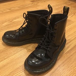 Doc Martens Black Patent Leather Dr. Martins Boots‎ US sz 2